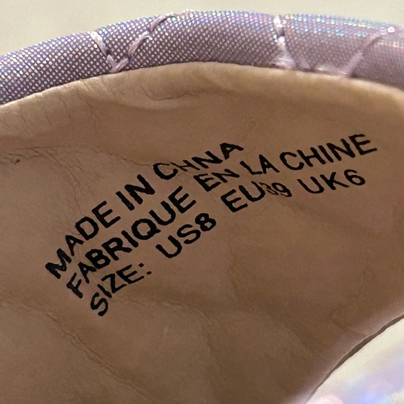 Urban Outfitters, size 8 women’s, purple metallic. - Picture 4 of 5
